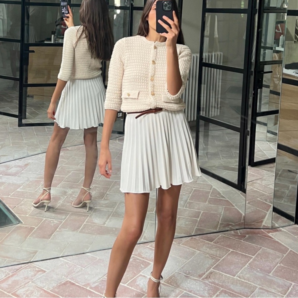 Zara Cream Mini Pleated Skirt